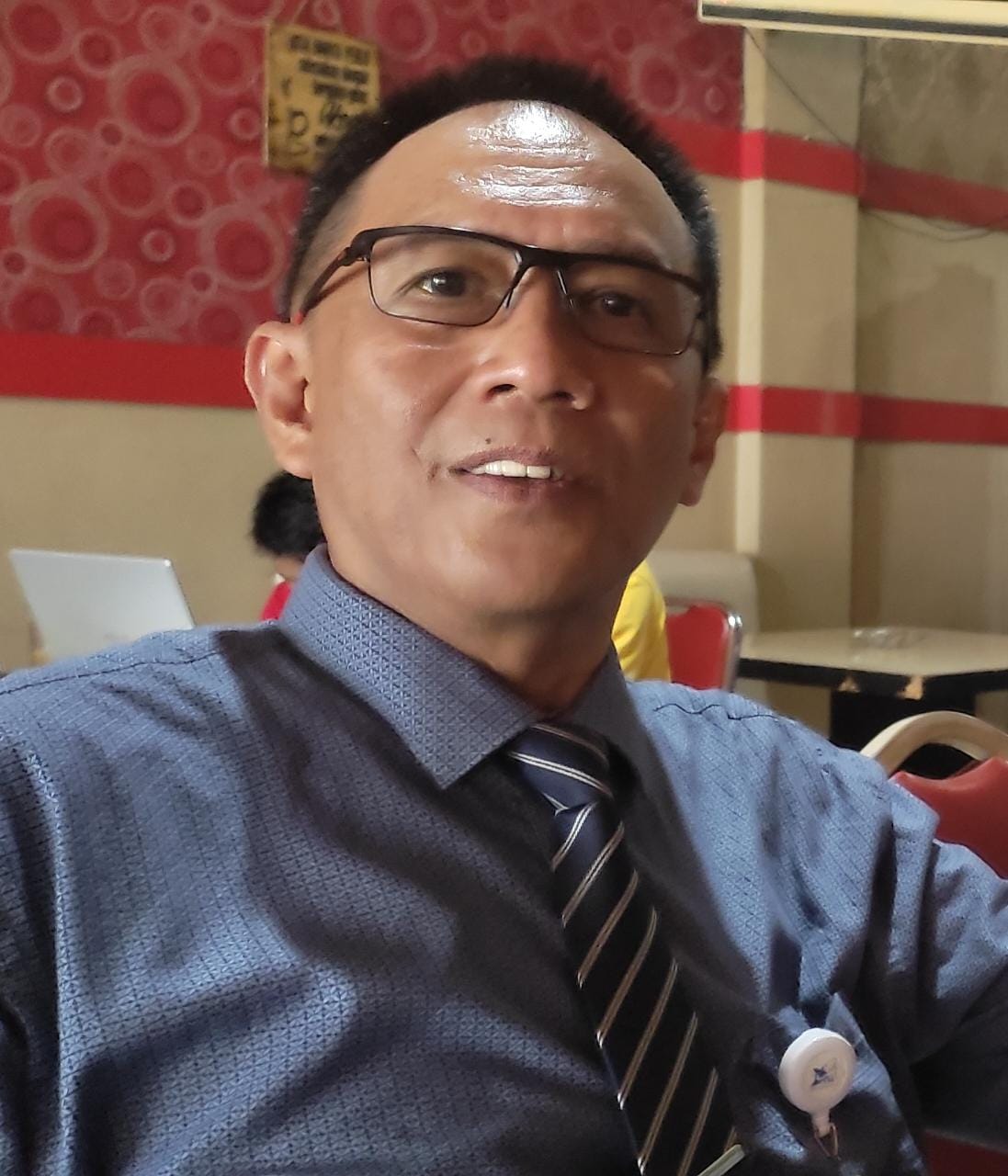 Rektor Dr Hidayat Marmin