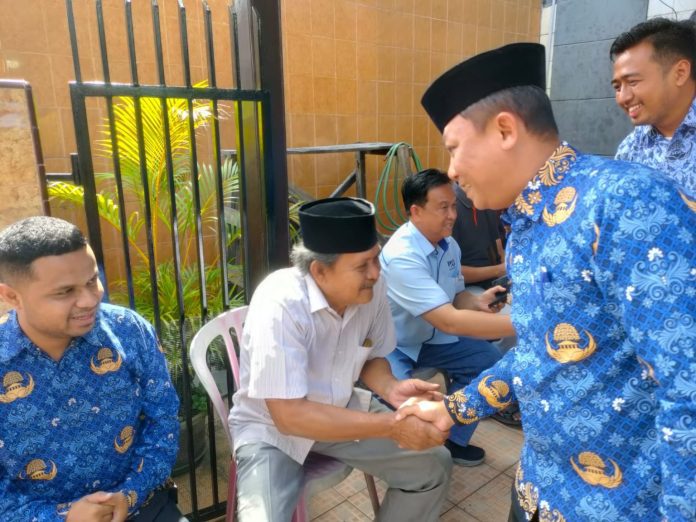 Camat Tallo Ikut Berduka Cita atas Wafatnya Almarhum Prof Ir. H. Mansyur Hasbullah, M.Eng