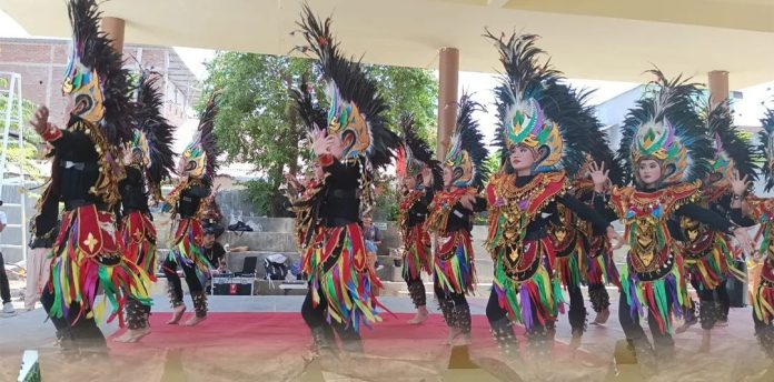Camat Tamalate,Duta Seni Dan Misi Kebudayaan Pelajar Ke Nusantara