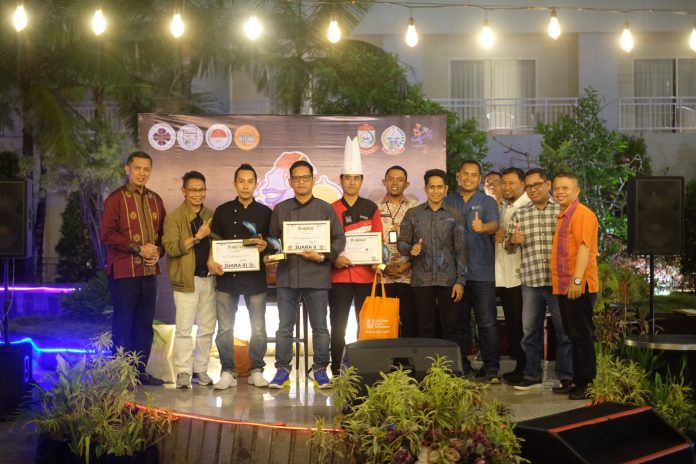 Whiz Prime Hotel Sudirman Makassar Raih Juara Pertama dalam Kompetisi Masak 