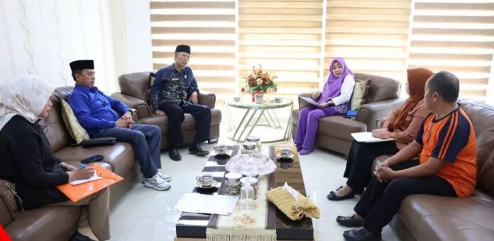 Anggota DPRD Luwu Timur Bahas Anggaran Program Penurunan Stunting dengan Perwakilan BKKBN Sulawesi Selatan