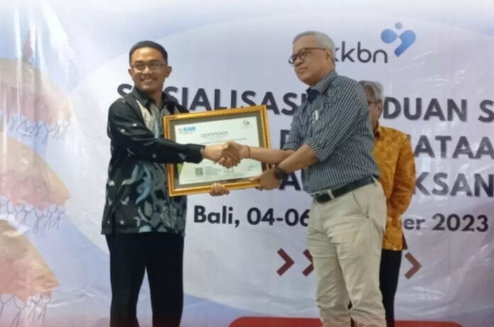 Perwakilan BKKBN Sulawesi Selatan Raih Sertifikat SNI ISO 37001:2016 dalam Upaya Pencegahan Penyuapan