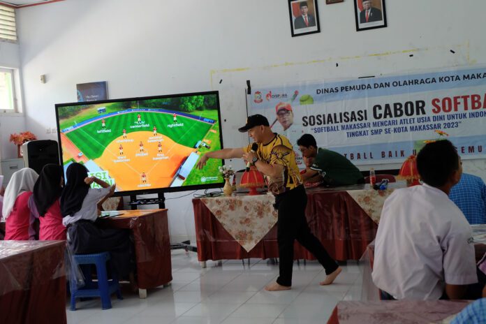 Sosialisasi Softball Usia Dini di 24 SMP se-Kota Makassar