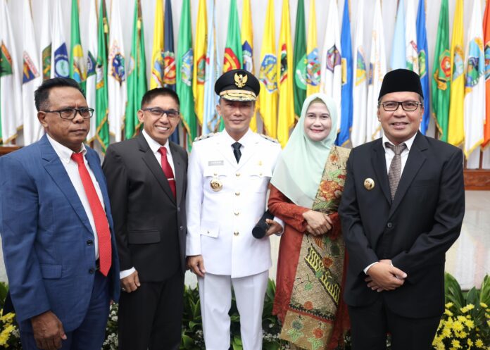 Wali Kota Makassar Moh Ramdhan Pomanto dan Pj Gubernur Sulawesi Selatan Prof Zudan Arif Fakrulloh