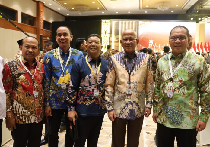 Wali Kota Makassar Moh Ramdhan Pomanto menghadiri acara Penyampaian LHP LKPP Tahun 2023 di Jakarta Convention Center.