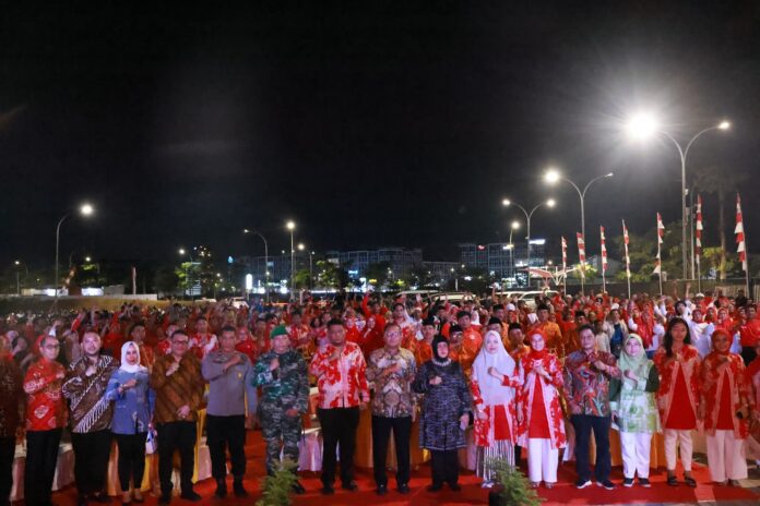 Danny Pomanto mengajak seluruh elemen masyarakat untuk berkolaborasi dalam mencapai target Pendapatan Asli Daerah (PAD) sebesar Rp2 triliun tahun depan.