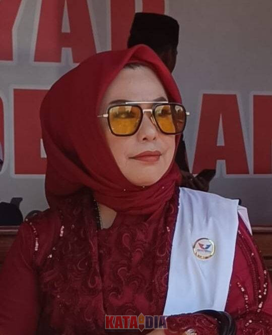 Pemerintah Provinsi Sulsel memberikan apresiasi dan penghargaan kepada 24 perempuan berjasa dan berprestasi pada peringatan Hari Kartini dua tahun lalu.