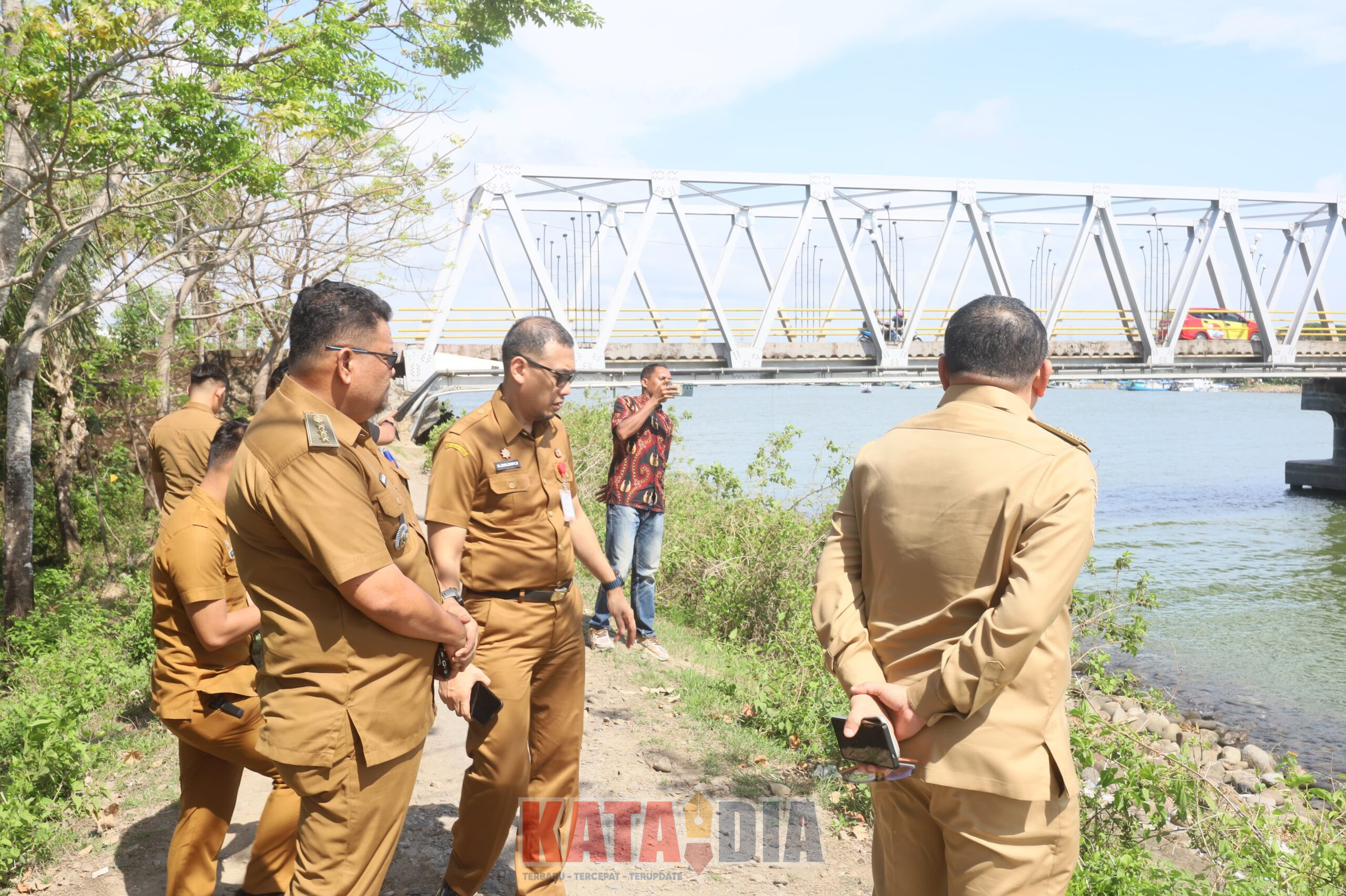 Memasuki awal tahun 2026, Pemerintah Kota Makassar mulai merealisasikan langkah strategis untuk mengatasi persoalan kemacetan kronis di kawasan barat hingga tembus wilayah selatan kota.