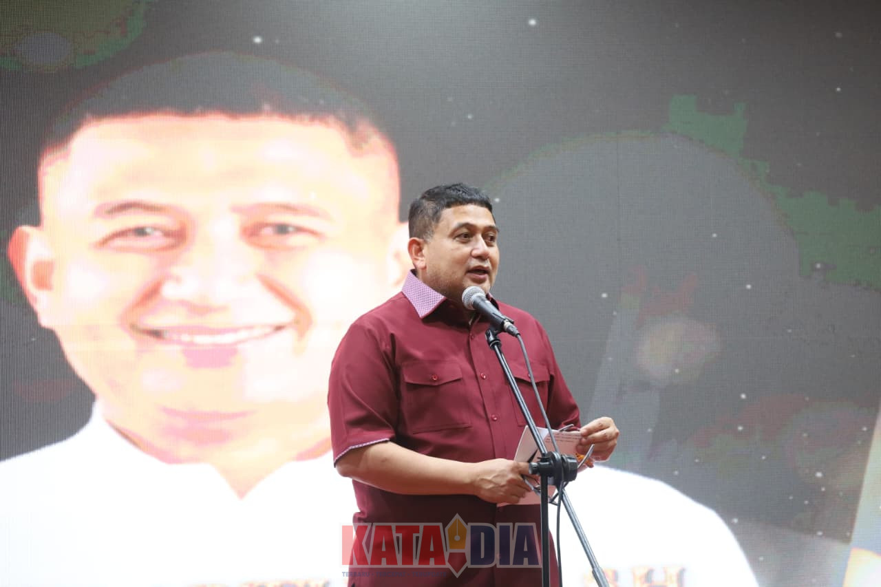Ketua Harian Ikatan Alumni SMA Negeri 2 Makassar (IKA SMADA) Pusat yang juga Wali Kota Makassar, Munafri Arifuddin, menyerukan pentingnya soliditas alumni serta kontribusi nyata dalam mendukung pembangunan Kota Makassar.