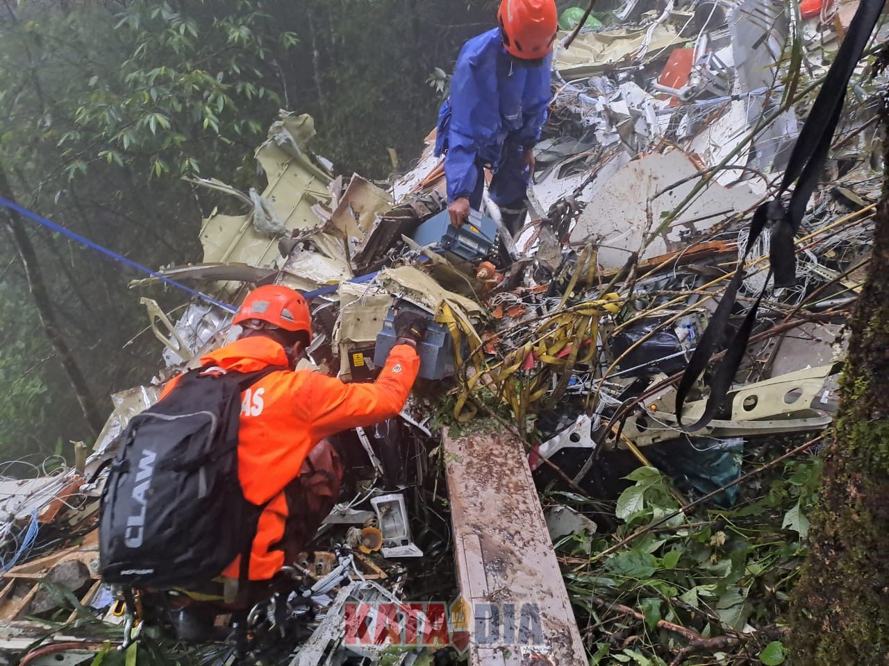 Operasi Pencarian dan Pertolongan (SAR) kecelakaan pesawat ATR 42-500 rute Yogyakarta–Makassar memasuki hari kelima,