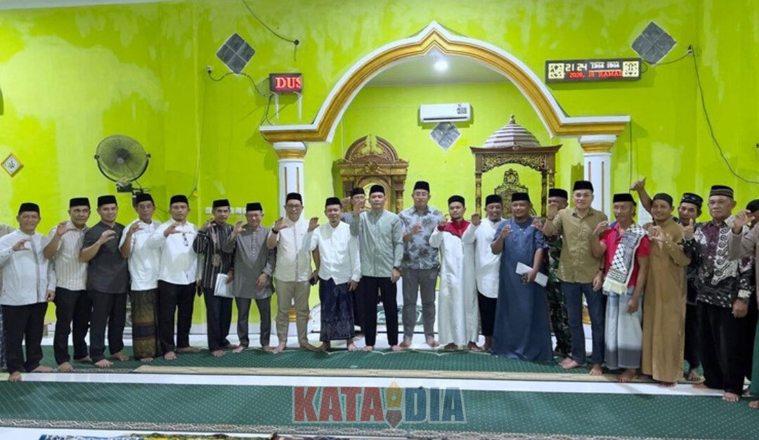 Wakil Bupati Takalar Hengky Yasin melaksanakan kegiatan Safari Ramadan 1447 Hijriah di Masjid Nurul Qomar
