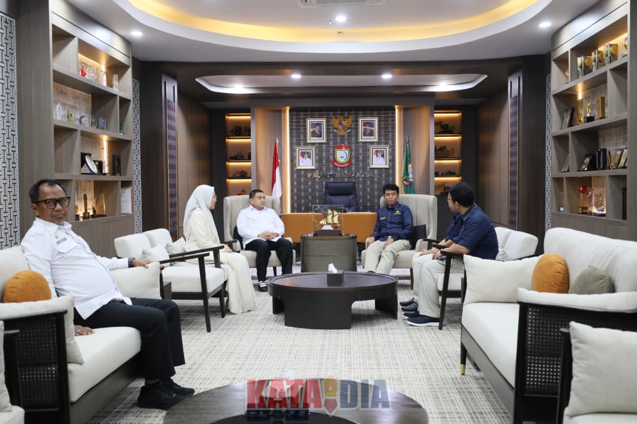 Kantor Wilayah Direktorat Jenderal Pajak (DJP) Sulawesi Selatan, Barat, dan Tenggara, memberikan apresiasi kepada Pemerintah Kota Makassar,