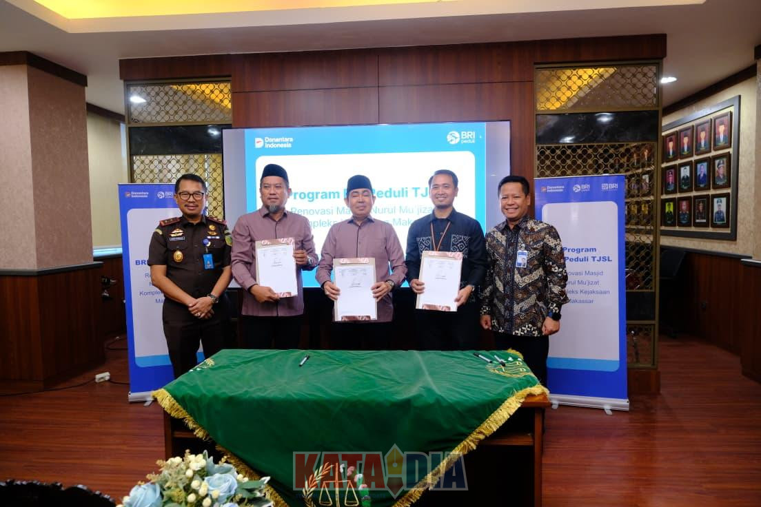Bank Rakyat Indonesia melalui program BRI Peduli Tanggung Jawab Sosial dan Lingkungan (TJSL) menyalurkan bantuan untuk renovasi Masjid Nurul Mu’jizat.