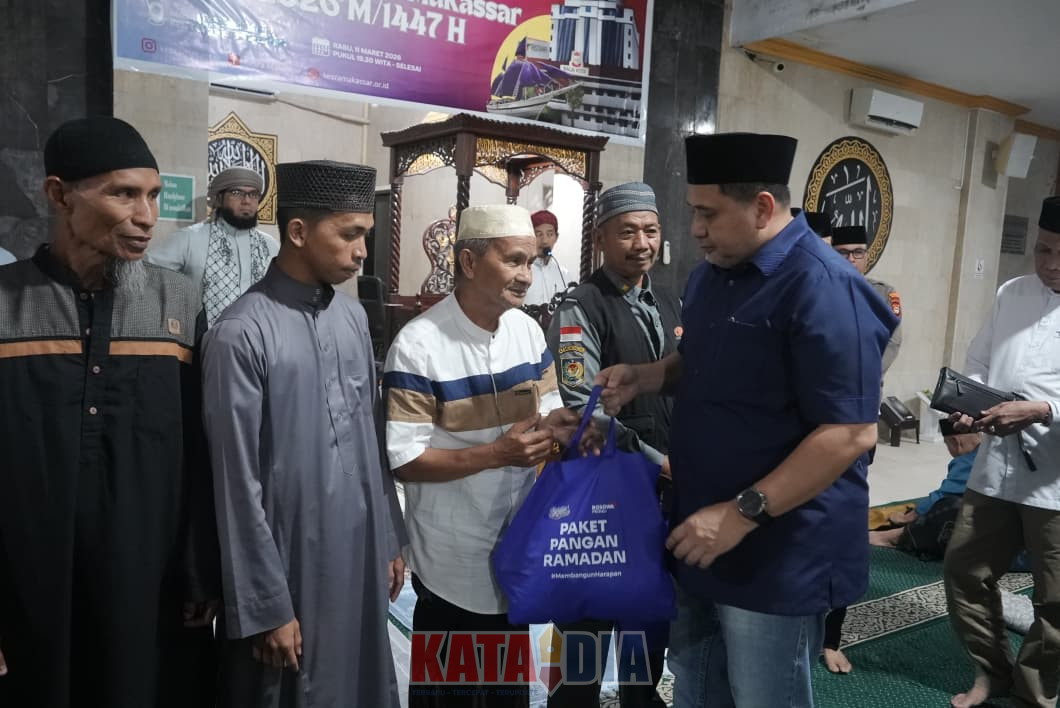 – Wali Kota Makassar, Munafri Arifuddin, kembali menunjukkan komitmennya untuk mendengar langsung aspirasi masyarakat melalui rangkaian Safari Ramadan.