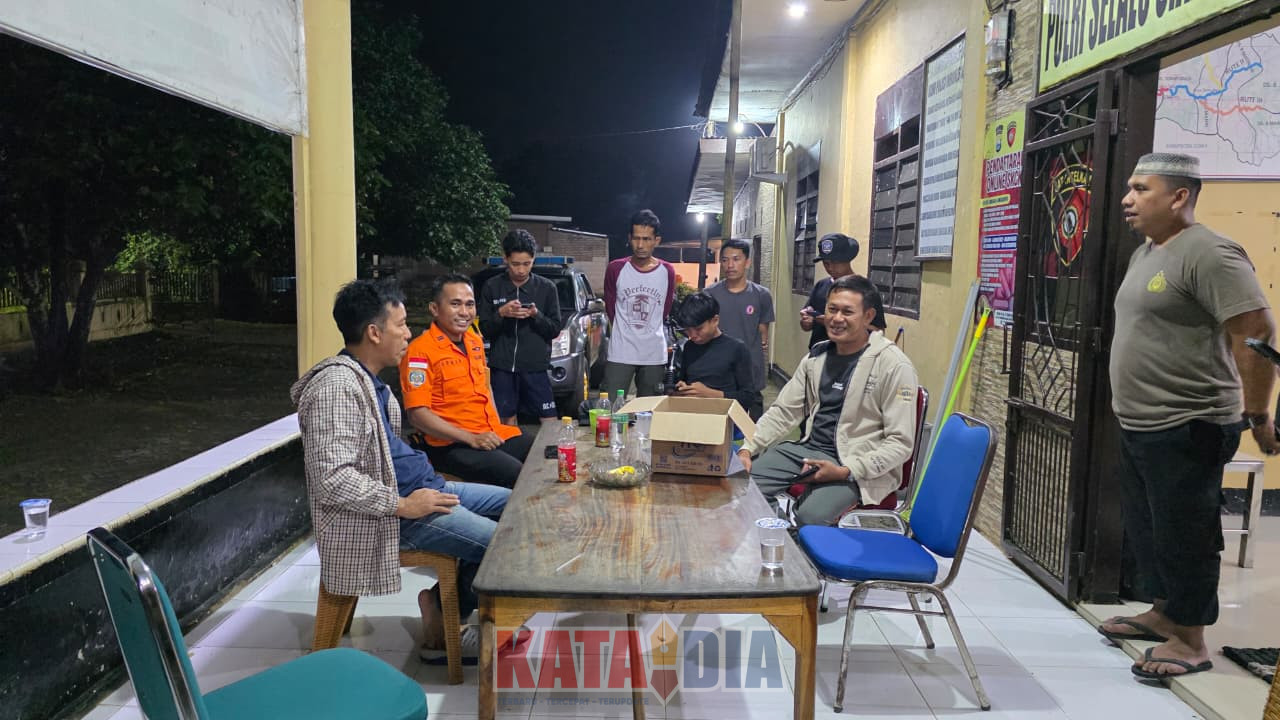 Kantor Pencarian dan Pertolongan (Basarnas) Makassar resmi menggelar operasi SAR terhadap kondisi membahayakan manusia di Sungai Kalimborang,