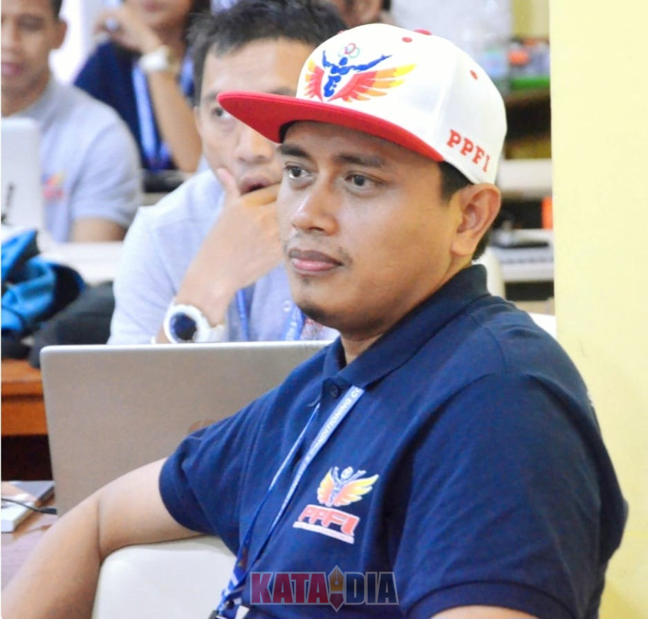 Panggung demokrasi di Fakultas Ilmu Keolahragaan dan Kesehatan (FIKK) Universitas Negeri Makassar (UNM) resmi mencapai puncaknya