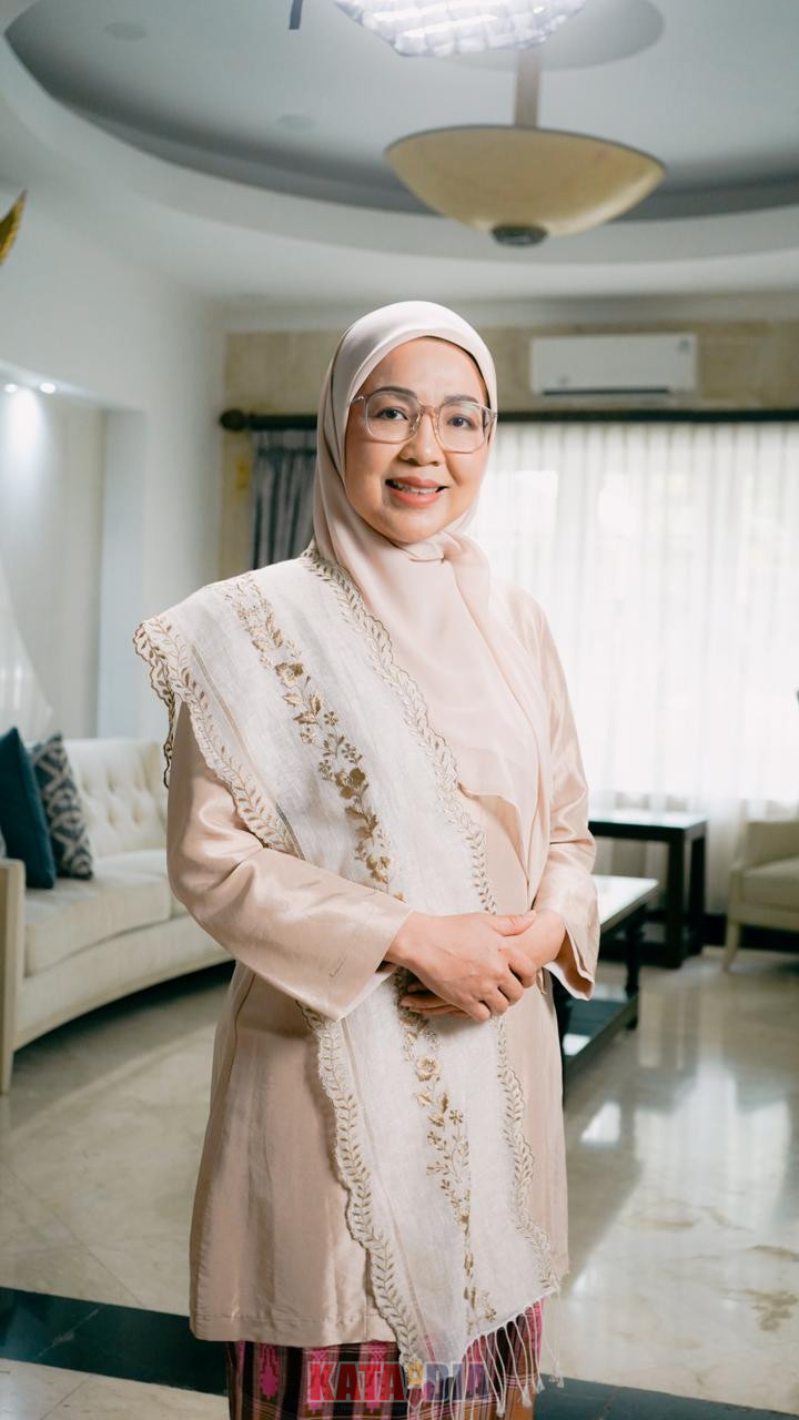 Dalam rangka memperingati Hari Kartini, Ketua TP PKK Kota Makassar, Melinda Aksa, mengajak perempuan untuk terus menghidupkan semangat perjuangan emansipasi dalam kehidupan sehari-hari.