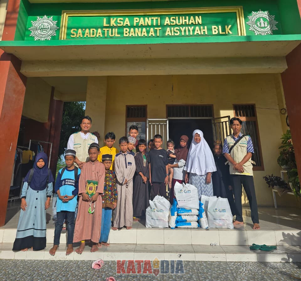 Sebagai wujud kepedulian sosial terhadap sesama, Yayasan Baitul Maal (YBM) PT PLN (Persero) UP3 Bulukumba menyalurkan bantuan paket bantuan pangan kepada anak yatim di Panti Asuhan Sa’Adatul Bana’at Aisyiah