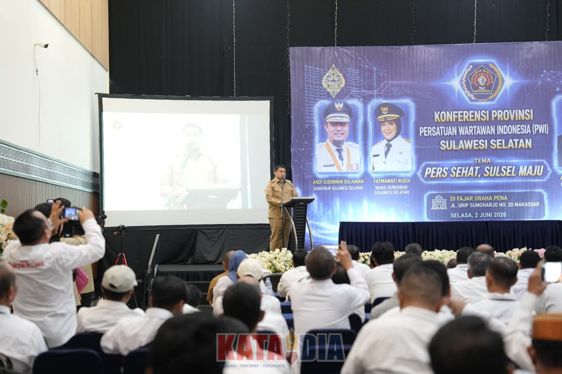 Wali Kota Makassar, Munafri Arifuddin, menegaskan pentingnya menjaga integritas, profesionalisme, dan kompetensi dalam dunia jurnalistik di tengah derasnya arus digitalisasi dan disrupsi media.