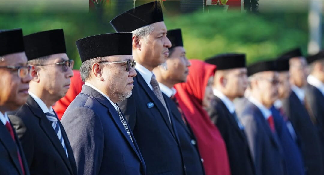Kepala Dinas Penanaman Modal dan Pelayanan Terpadu Satu Pintu (DPMPTSP) Kota Makassar menghadiri Upacara Peringatan Hari Lahir Pancasila