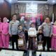 Dalam rangka memperingati Hari Bhayangkara ke-80 Tahun 2026, Polres Barru menggelar kegiatan sunatan massal yang berlangsung di lobi Polres Barru,