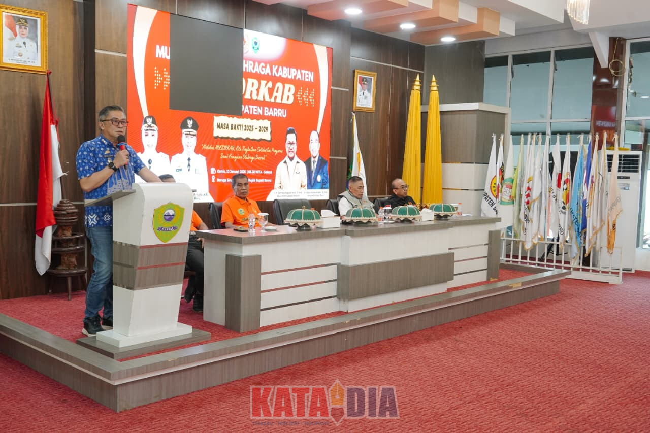 Bupati Barru yang diwakili Wakil Bupati Barru, Dr. Ir. Abustan Andi Bintang, M.Si., secara resmi membuka Musyawarah Olahraga Kabupaten (Musorkab) Komite Olahraga Nasional Indonesia (KONI)