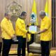 Tokoh senior Partai Golkar Sulawesi Selatan, Ilham Arief Sirajuddin (IAS), resmi menerima surat diskresi dari Dewan Pimpinan Pusat (DPP) Partai Golkar.
