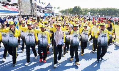 Kehadiran Bupati Barru, Andi Ina Kartika Sari, menjadi perhatian pada pembukaan Pekan Olahraga, Seni, dan Pembelajaran Guru (Porsenijar) PGRI Sulawesi Selatan Tahun 2026