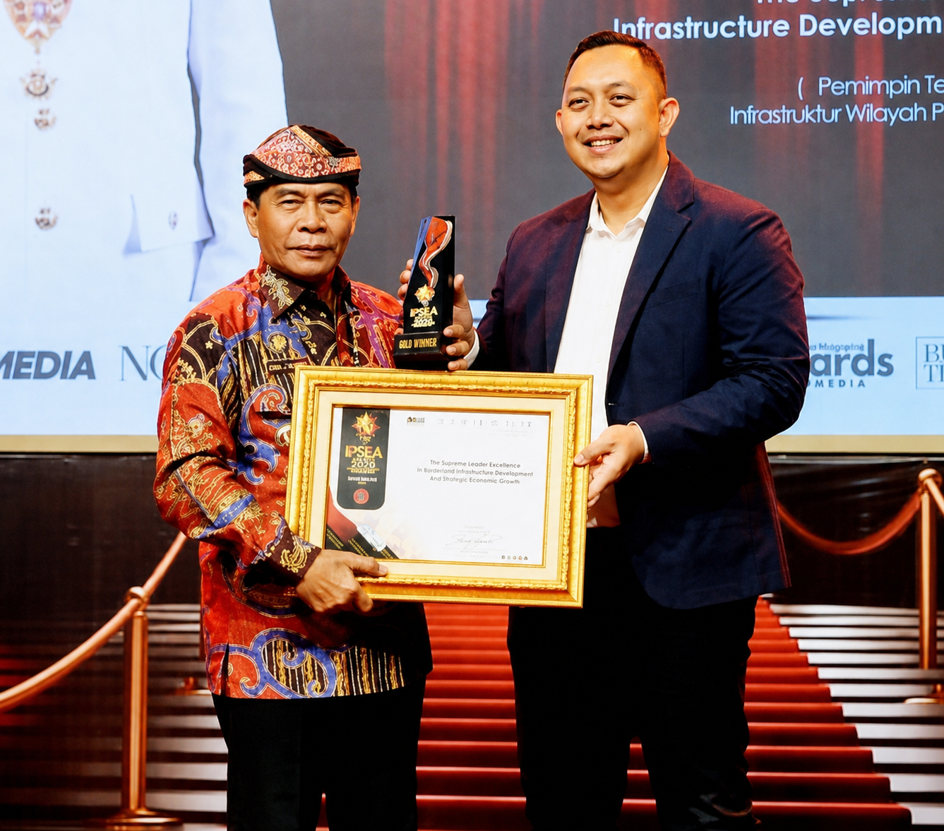 Gemuruh sorak dan tepuk tangan apresiasi seketika memecah keheningan aula tatkala nama Provinsi Kalimantan Utara (Kaltara) menggema di panggung kehormatan "Indonesia Public Service Excellence Award" (IPSEA) 2026"