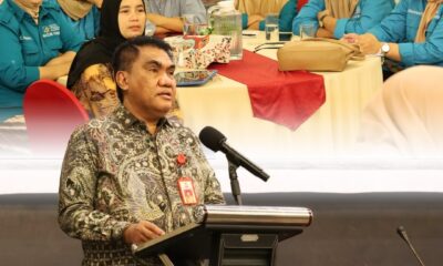 Kepala Dinas Pengendalian Penduduk dan Keluarga Berencana (DPPKB) Kota Makassar, A. Irwan Bangsawan, membuka kegiatan Peningkatan Kapasitas Kinerja Kader Institusi Masyarakat Pedesaan/Perkotaan (IMP) Kota Makassar