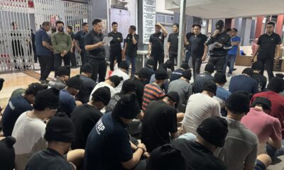 Direktorat Jenderal Pemasyarakatan (Ditjenpas) memindahkan sebanyak 39 narapidana kategori risiko tinggi (high risk) dari Lapas Kelas I Makassar