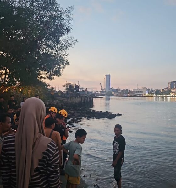 Tim gabungan yang dikoordinasikan oleh Badan Penanggulangan Bencana Daerah (BPBD) Kota Makassar
