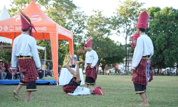 Wali Kota Makassar, Munafri Arifuddin, secara resmi membuka Turnamen Sepak Bola Walikota Cup 2026