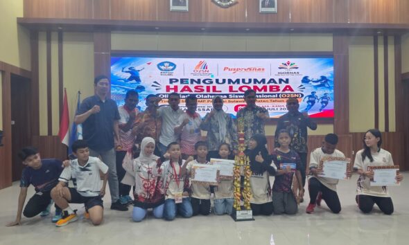 Di bawah kepemimpinan Kepala Dinas Pendidikan Kota Makassar, Achi Soleman, Kota Makassar kembali menorehkan prestasi membanggakan di bidang pendidikan dan olahraga pelajar.