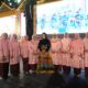 etua Dekranasda Kota Makassar, Melinda Aksa, bersama Wali Kota Makassar, Munafri Arifuddin, menghadiri Malam Ramah Tamah yang digelar Pemerintah Provinsi Sulawesi Selatan