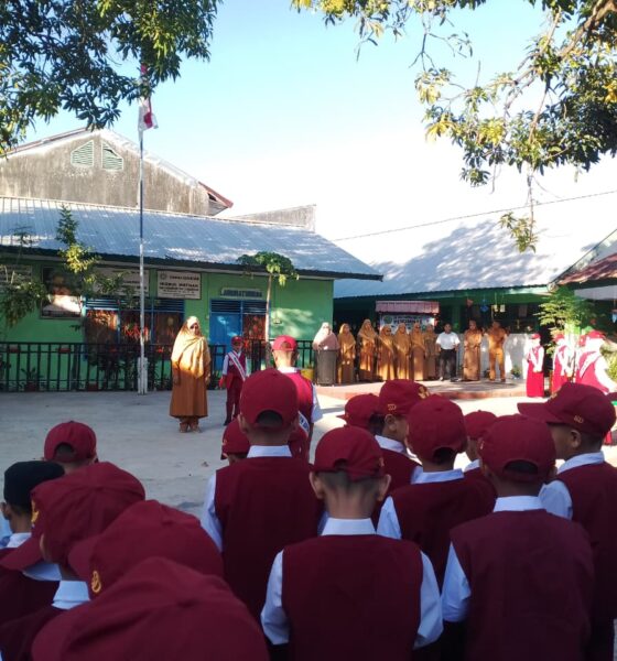 SD Muhammadiyah Perumnas mengawali Tahun Ajaran 2026/2027 dengan melaksanakan upacara bendera perdana yang berlangsung khidmat di halaman sekolah,