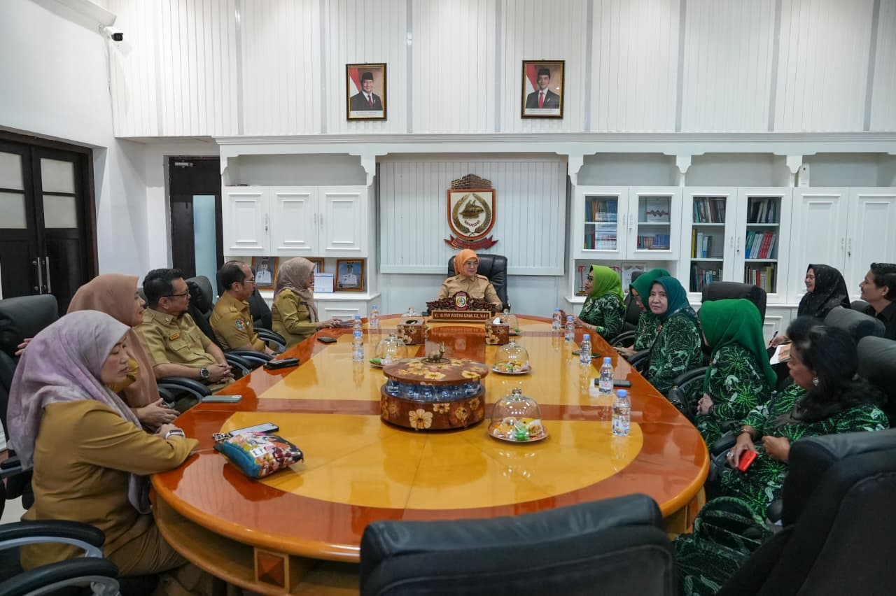Wakil Wali Kota Makassar, Aliyah Mustika Ilham, menerima audiensi jajaran Gerakan Wanita Sejahtera (GWS) Provinsi Sulawesi Selatan