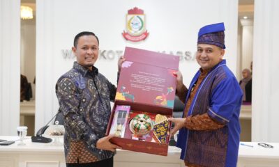 Pemerintah Kota Makassar dan Pemerintah Kota Pekanbaru menandatangani kesepakatan bersama untuk memperkuat kerja sama antardaerah melalui pertukaran inovasi, transformasi digital, pelayanan publik, pengembangan potensi daerah
