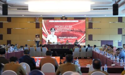 Wali Kota Makassar, Munafri Arifuddin, menegaskan bahwa transformasi digital di lingkungan Pemerintah Kota Makassar harus menghasilkan perubahan nyata dalam tata kelola pemerintahan dan tidak berhenti pada tataran wacana maupun kegiatan seremonial semata.