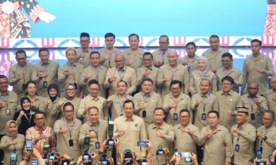 Wali Kota Makassar Munafri Arifuddin bersama Wakil Wali Kota Aliyah Mustika Ilham kompak menghadiri penutupan Rapat Kerja Nasional (Rakernas) XVIII Asosiasi Pemerintah Kota Seluruh Indonesia (APEKSI) Tahun 2026