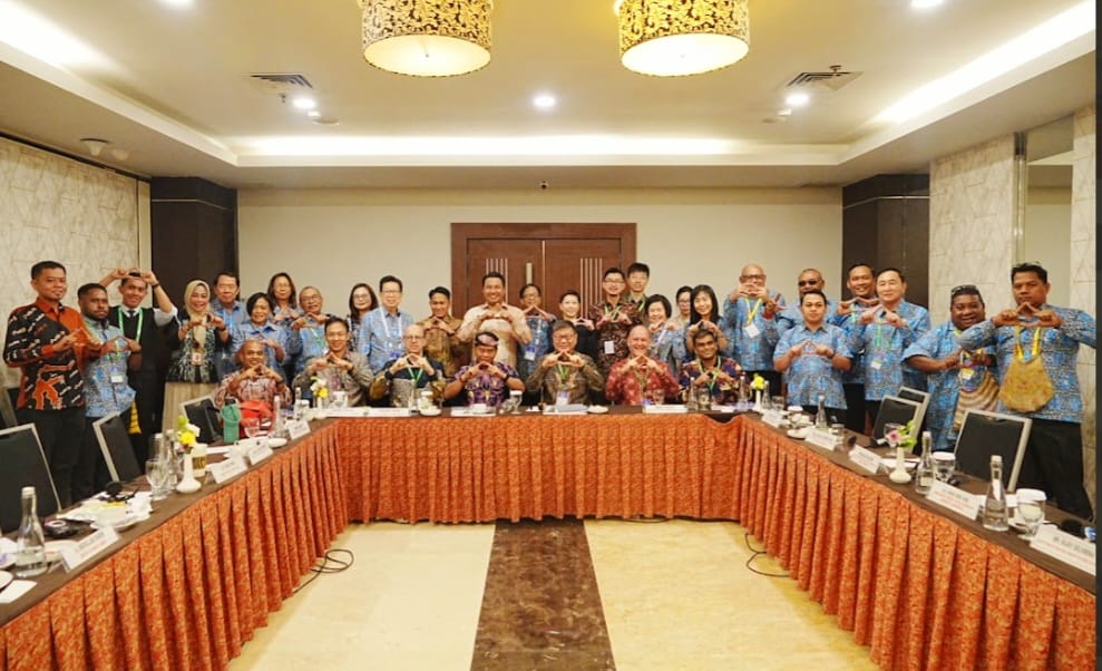 Gubernur Kalimantan Utara Zainal Arifin Paliwang