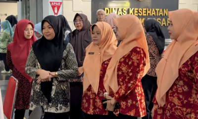 Dinas Kesehatan (Dinkes) Kota Makassar menyelenggarakan kegiatan bakti sosial donor darah dalam rangka menyambut Hari Ulang Tahun (HUT) ke-81 Kemerdekaan Republik Indonesia.