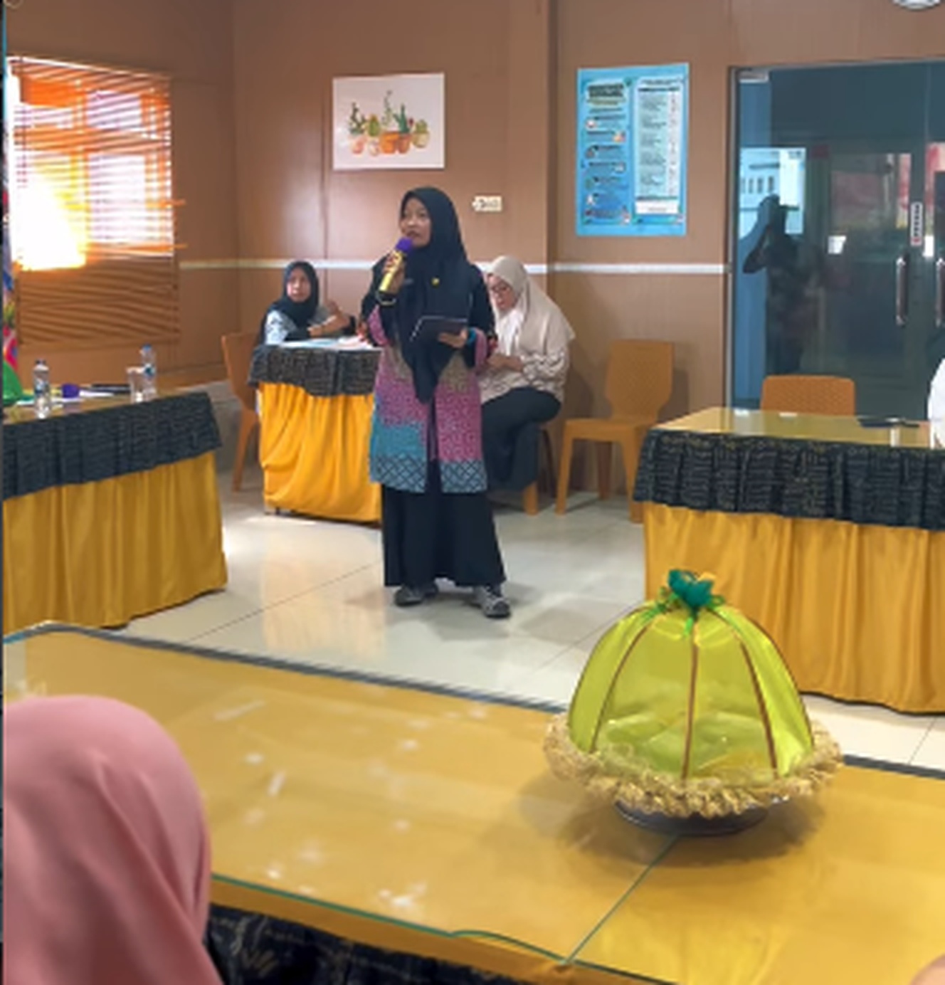 UPT Puskesmas Panambungan menggelar Pertemuan Lintas Sektor untuk memperkuat koordinasi dan kolaborasi dalam mendukung program kesehatan serta meningkatkan pelayanan kepada masyarakat.