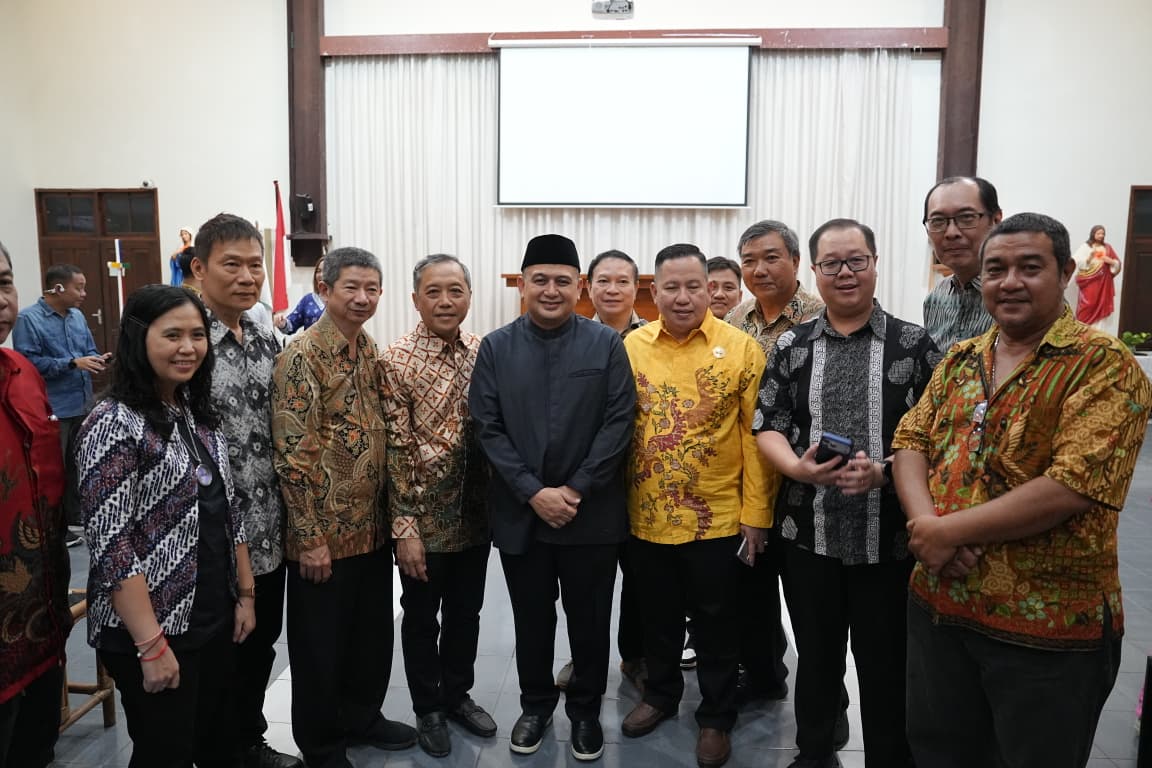 Wali Kota Makassar, Munafri Arifuddin, menegaskan bahwa kerukunan antarumat beragama merupakan fondasi utama dalam menjaga stabilitas daerah