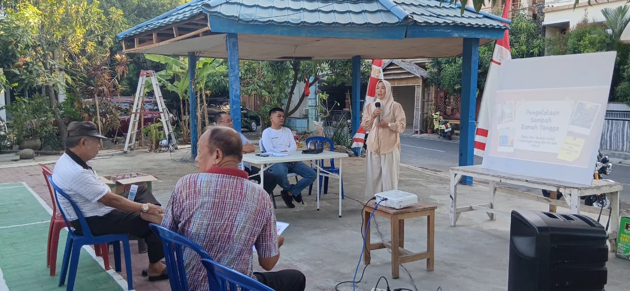 Kolaborasi Kelurahan Borong dan Forum Sekolah Adiwiyata