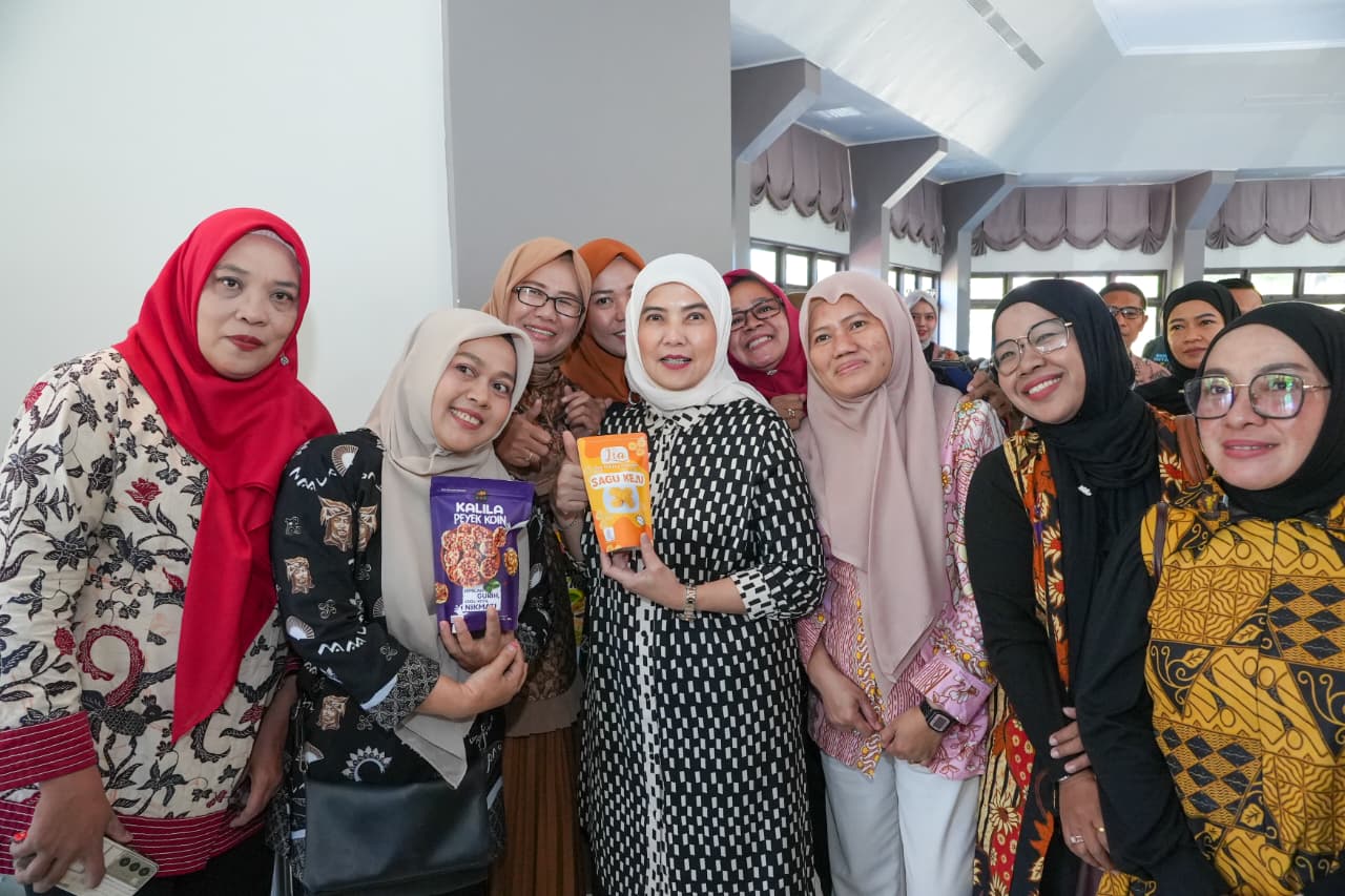 Wakil Wali Kota Makassar, Aliyah Mustika Ilham, menghadiri kegiatan Layanan Kewirausahaan, Sosialisasi Penempatan Disabilitas, dan Pemberdayaan Tenaga Kerja Mandiri Pemula (TKMP)