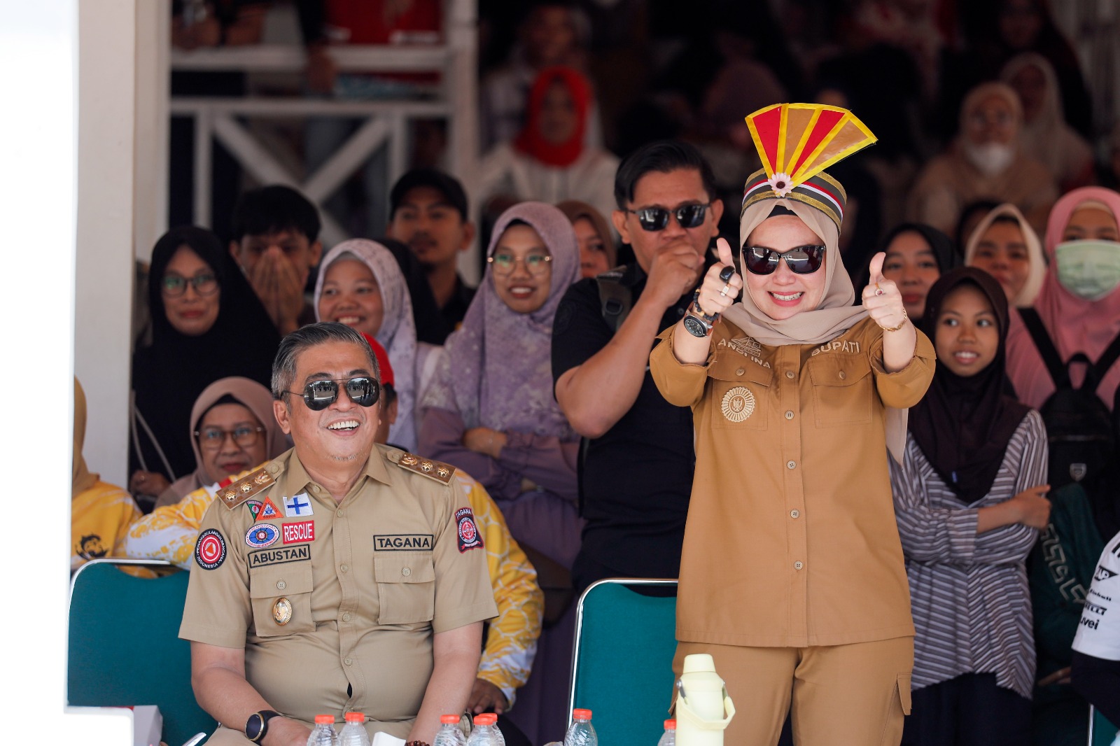 Gerak jalan hari kedua dalam rangka memeriahkan HUT ke-81 Kemerdekaan Republik Indonesia di Kabupaten Barru berlangsung meriah,