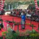 Balutan Pakaian Adat Bugis mewarnai upacara penurunan duplikat Bendera Merah Putih
