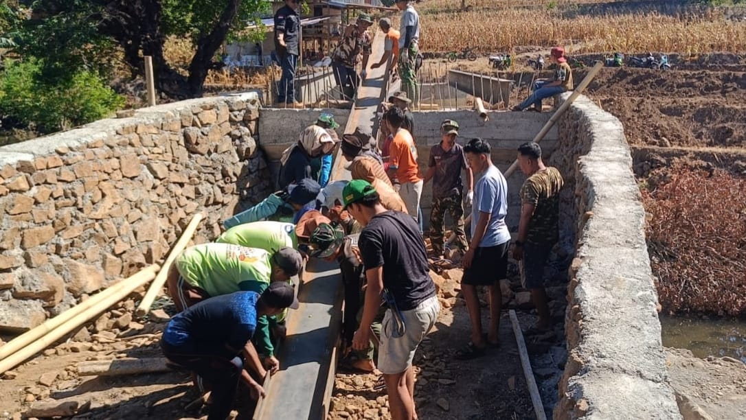 Pembangunan Jembatan Beton Sungai Badenglolo Tahap V di Desa Borimasunggu, Kecamatan Biringbulu, Kabupaten Gowa,