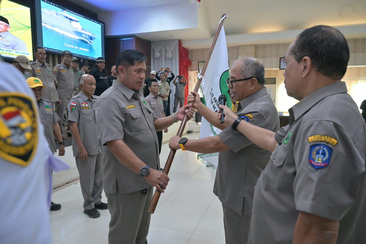 Ketua RAPI Daerah (Rapida) 24 Sulawesi Selatan, H. Ilham Arief Sirajuddin (IAS), melantik dan mengukuhkan pengurus RAPI Wilayah 05 Kabupaten Bone